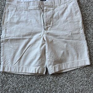 J. Crew Factory Men's Cream Flat Front Shorts